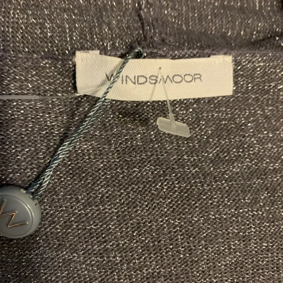 Cardigan - Picture 8 of 10